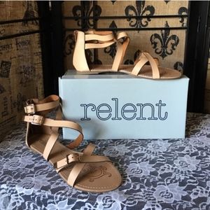 Relent Gladiator Sandals Size 8 NEW